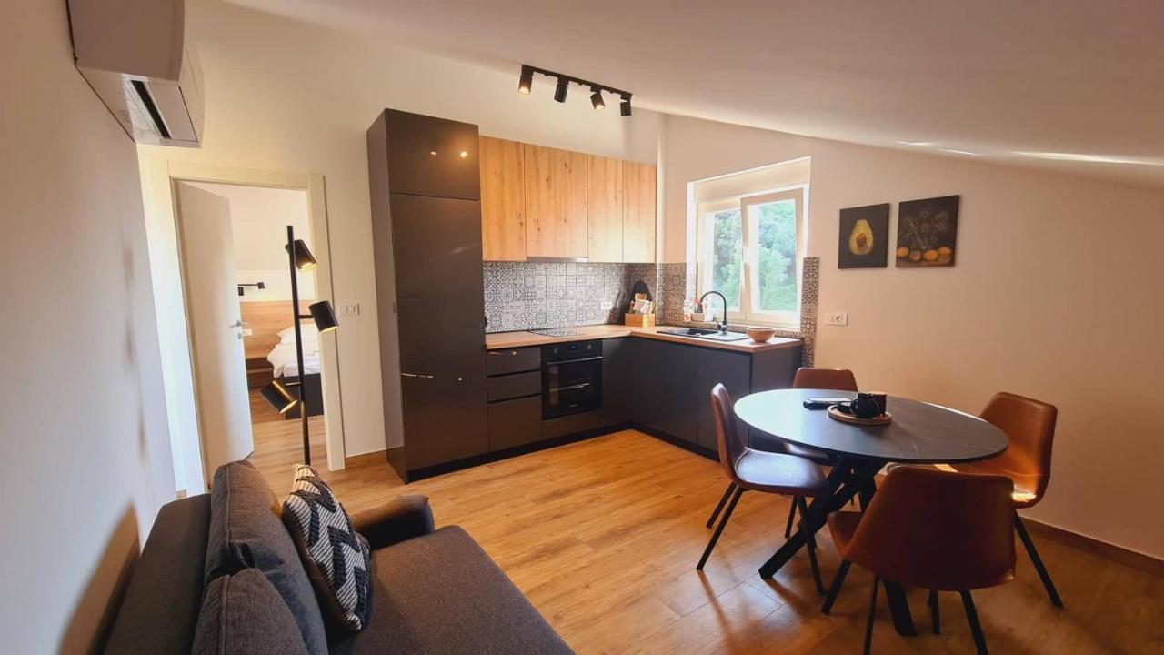 Apartments Nina 라브 외부 사진