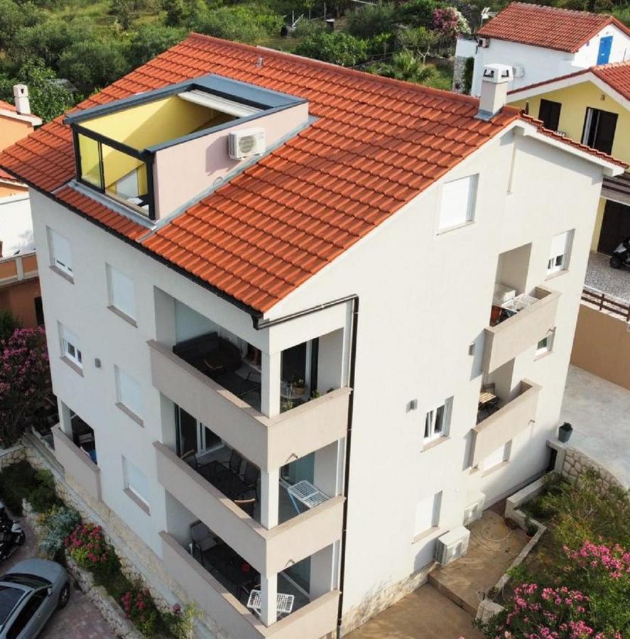 Apartments Nina 라브 외부 사진
